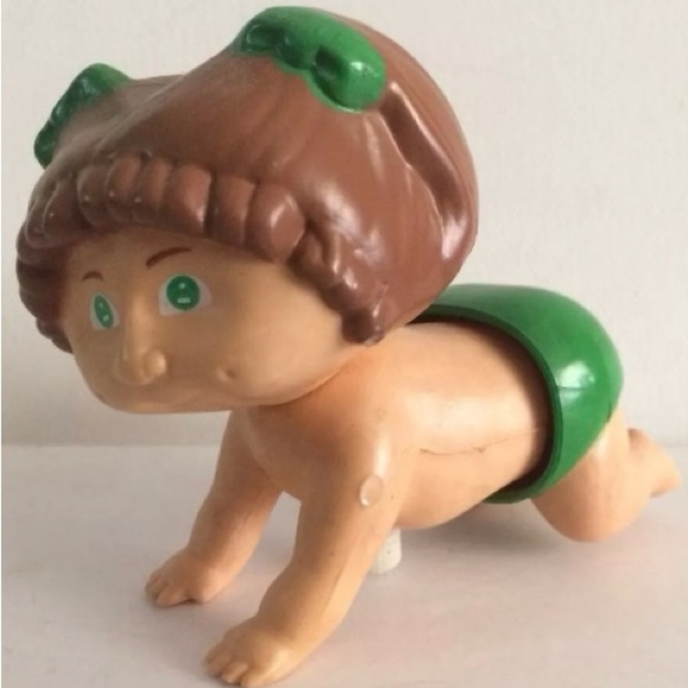Vintage Tomy 1983 Cabbage Patch Baby Girl Crawling Wind-Up Toy T5